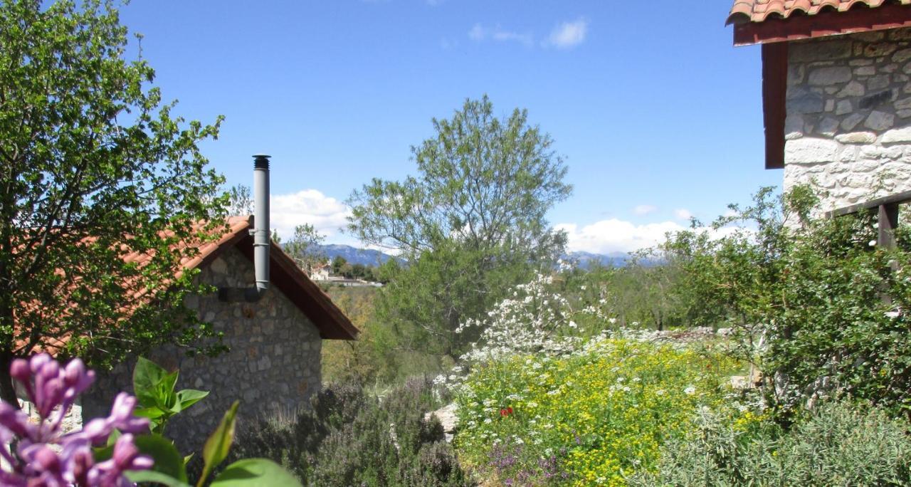 Вилла Stone House In A Quiet Landscape, Leonidion Экстерьер фото